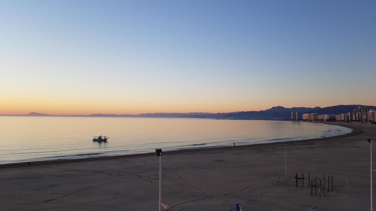 Primera Linea - Descanso Sol Y Mar 库列拉 外观 照片